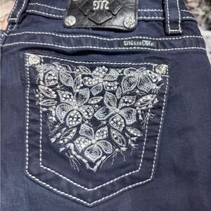 Miss Me Stylish Blue Jeans with Embroidered Pockets